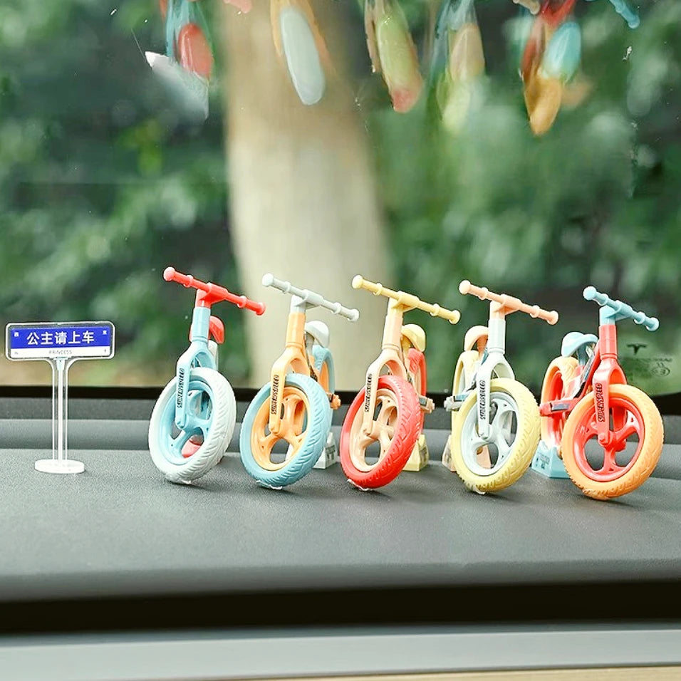 360° Rotating Motorcycle Toy for Labubu Doll "Doll not included"
